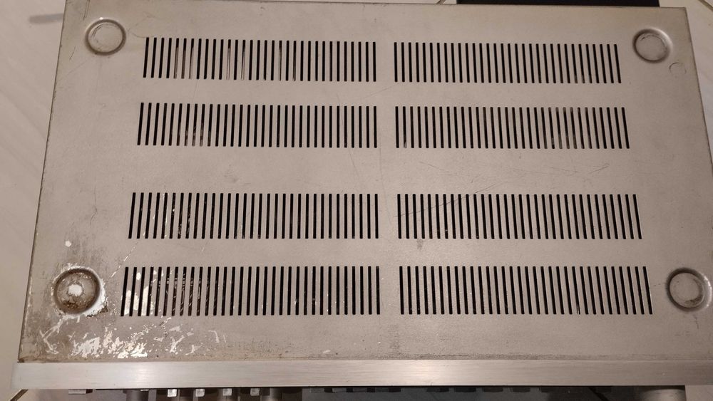 Amplituner TOSCA 303