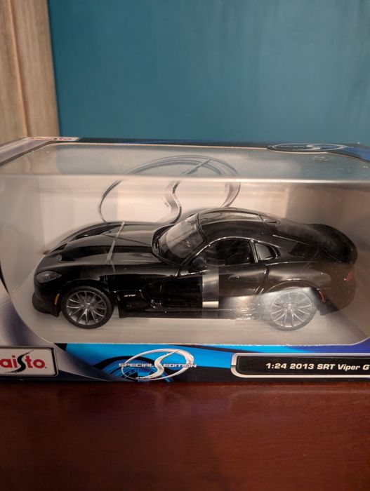 4 autka Maisto skala 1:24 nowe