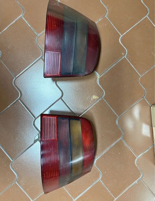 Vendo farois frente e tras vw golf 3