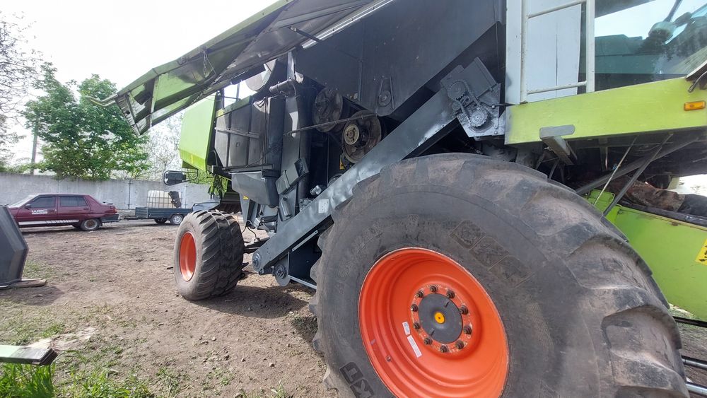 Продам комбаєн CLAAS LEXION 480