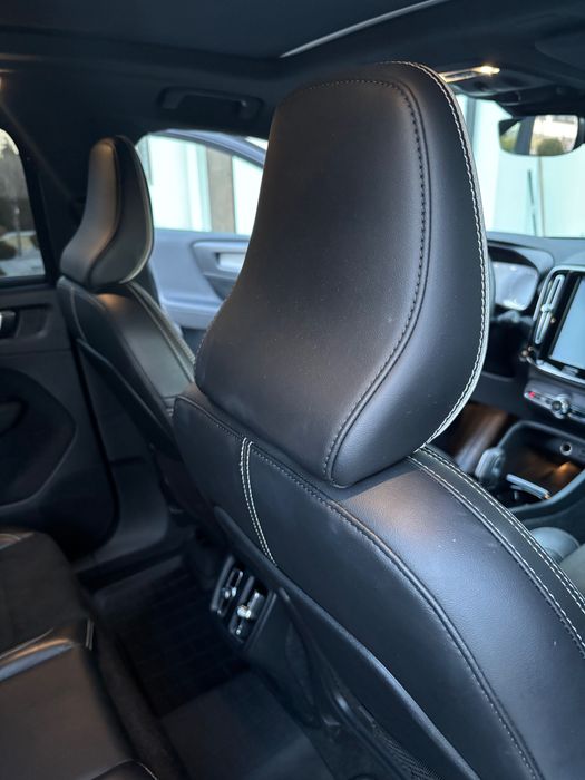 Volvo xc40 T5 AWD R-DESIGN