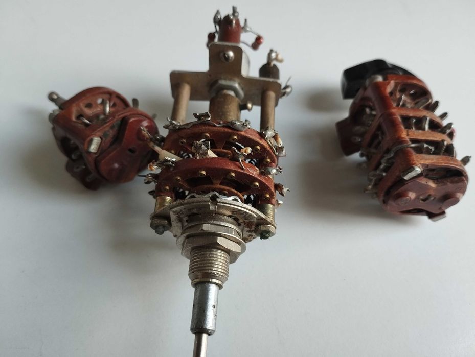 Переключатели от радиостанции СССР