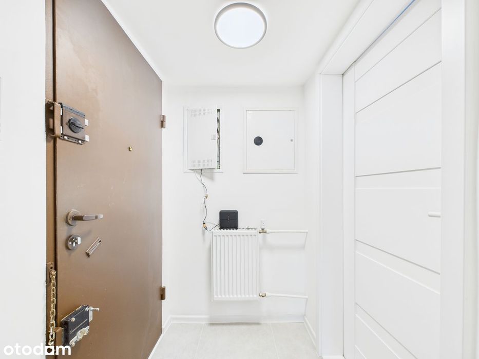 Wola | 22 m² po remoncie | kawalerka z kuchnią | metro M1 | - Więcej