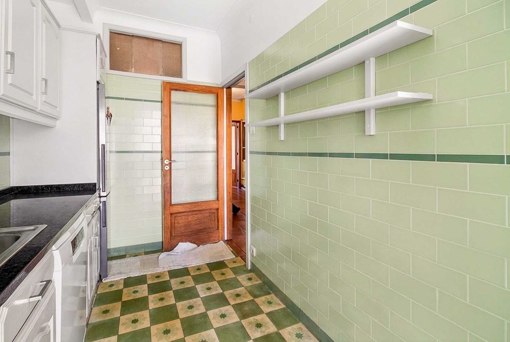 Apartamento à venda em Rua Aval de Cima 277, Porto