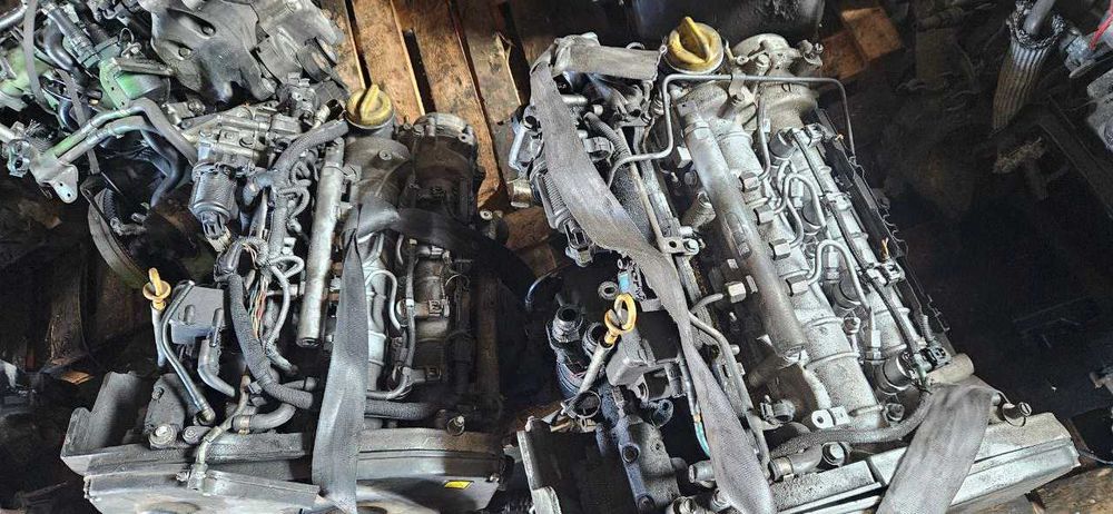 Двигун  мотор Alfa Romeo  FIAT STILO BRAVO Astra H Vectra C 1.9 JTD