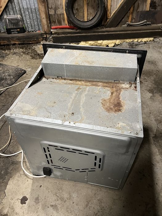 Piekarnik elektryczny pod zabudowę