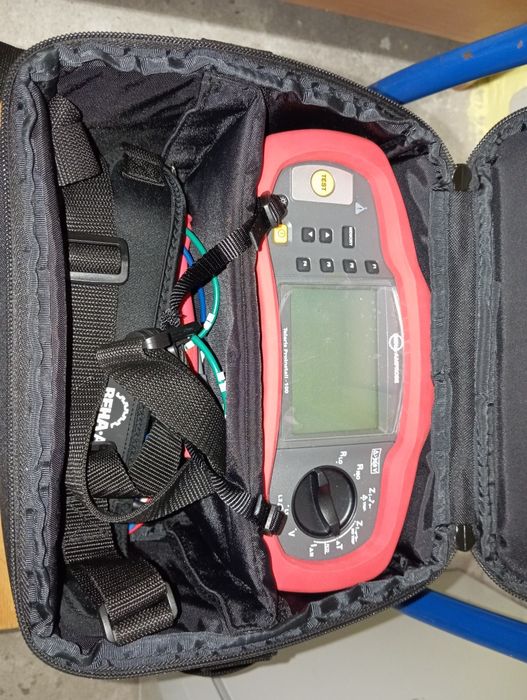 Miernik tester do pomiarów instalacji elektrycznych Beha-Amprobe Telaris Prolnstall -100