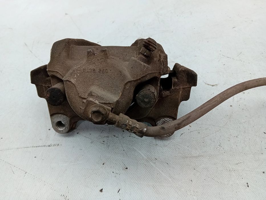 Pinça travão / maxila de travão frente direita VOLKSWAGEN Tiguan (5N)