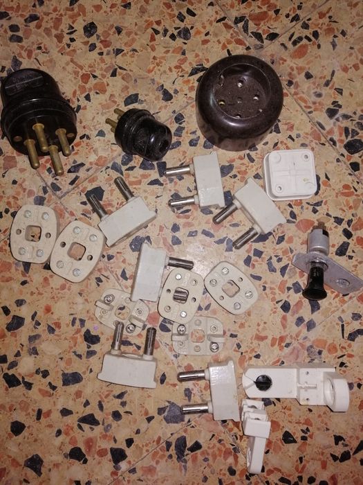Equipamento eléctrico antigo
