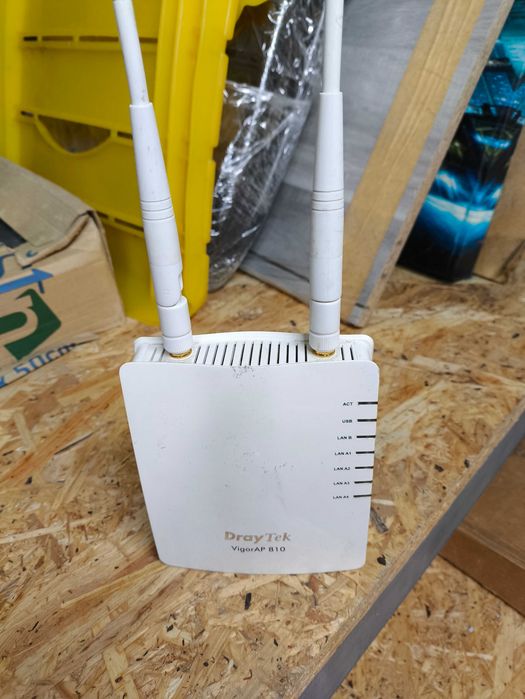 DrayTek VigorAP 810 Access Point WiFi 300Mbps PoE