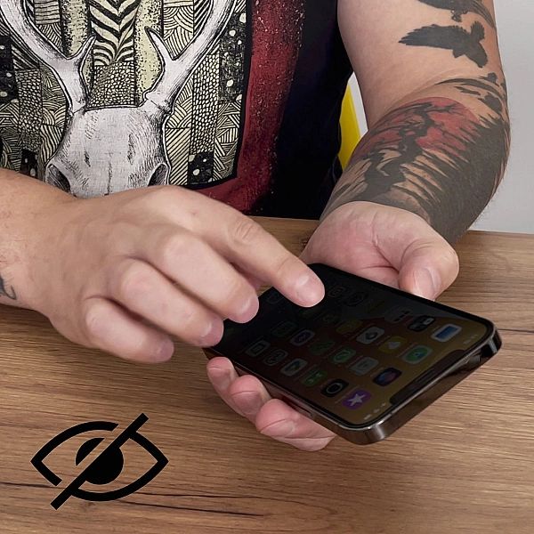 Szkło hartowane Wozinsky Privacy Glass prywatyzujące z filtrem anti-sp