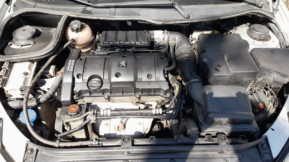 RESERVADO-Peugeot 206 1.6 a gasolina ( ler texto)
