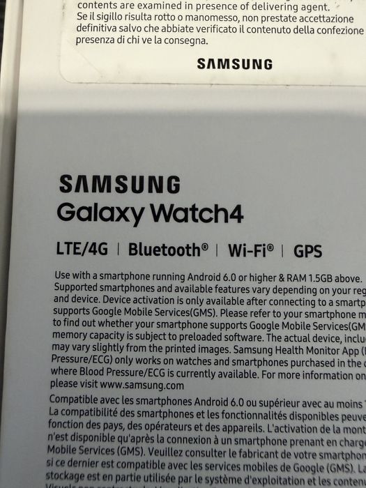 Samsung Galaxy Z Flip 3 + Galaxy Watch 4