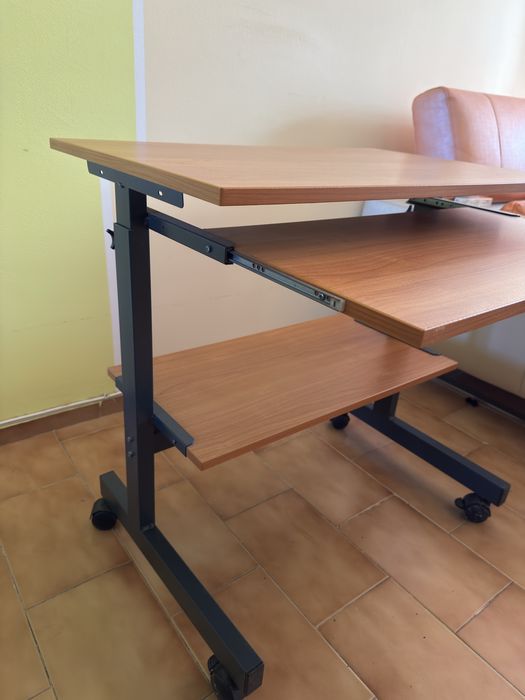 Mesa para computador