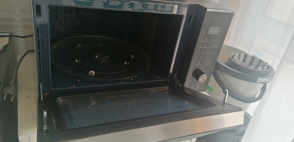 Microondas 3 em um gril e forno