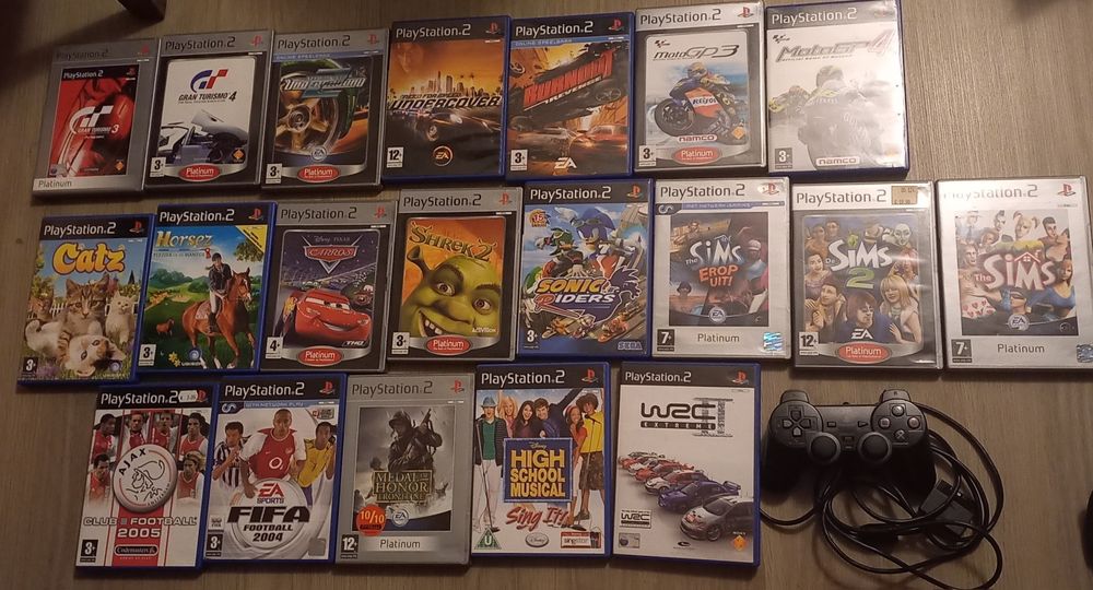 Conjunto de jogos e Comando PS2