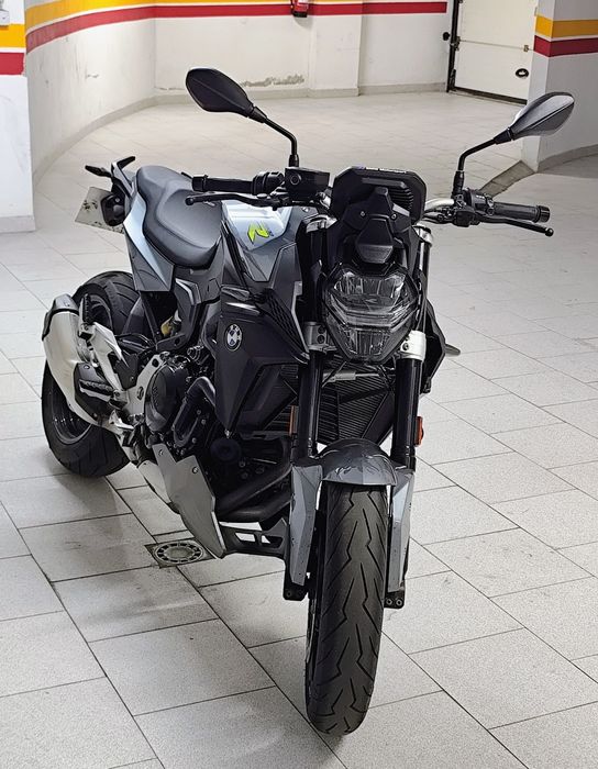 BMW F900R Dynamic ESA