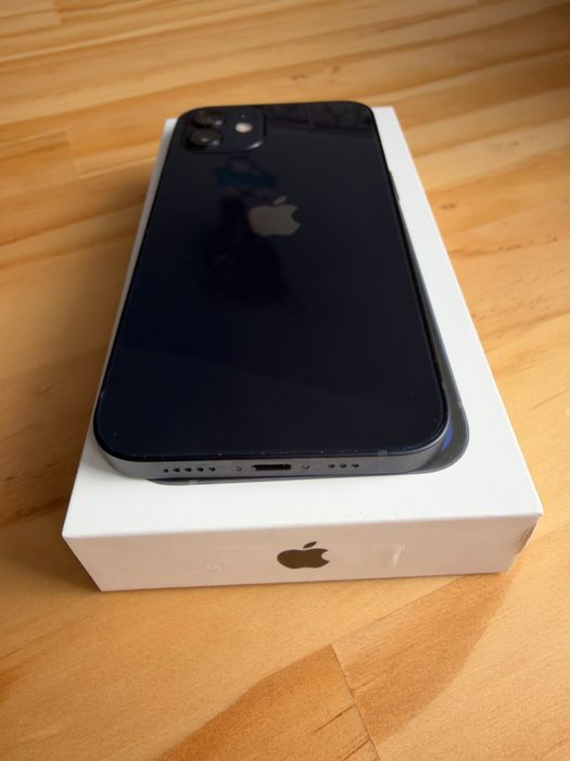 Smartphone iPhone 12 Black | 64GB | 96% Baterii | idealny