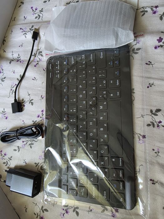 Продам планшет, новий