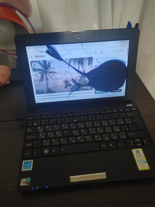 Продам нетбук Асус.