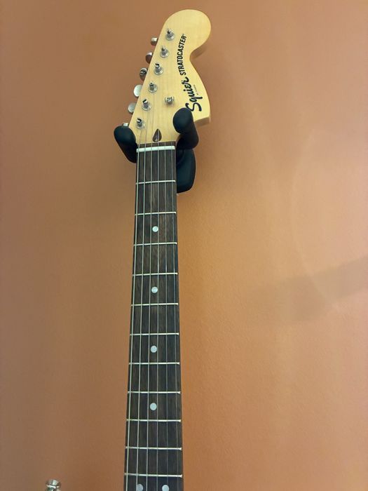 Guitarra Squier CV 70s Strat HT HSS