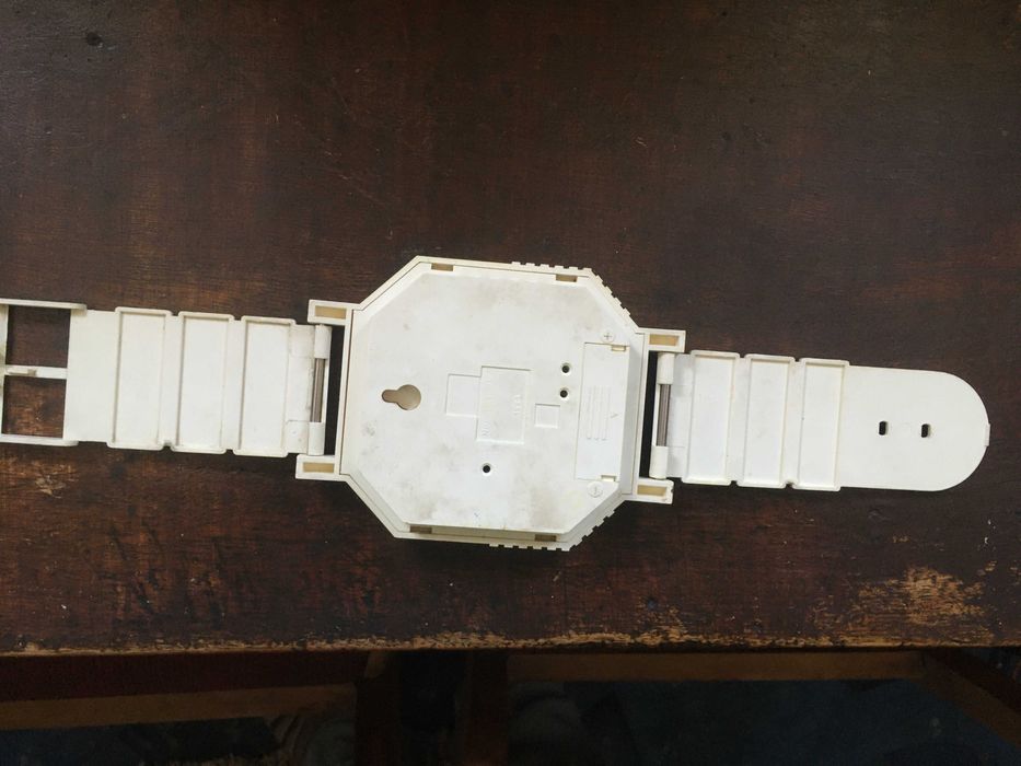 часы советские электронные и электро-механичские Слава на ремонт