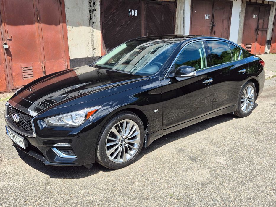Infiniti Q50 3.0L Twin-Turbo (2017) — 97 тис. км пробігу