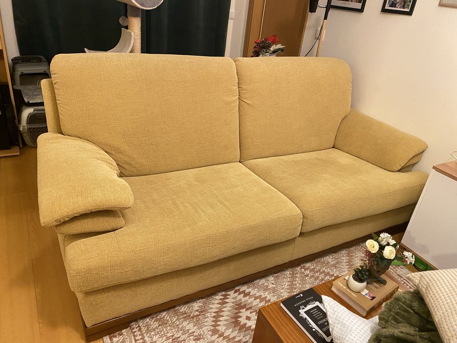 Conjunto Sofá e 2 poltronas