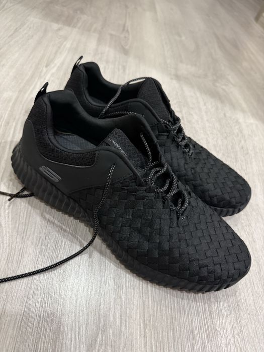 Кросівки Skechers розмір 45