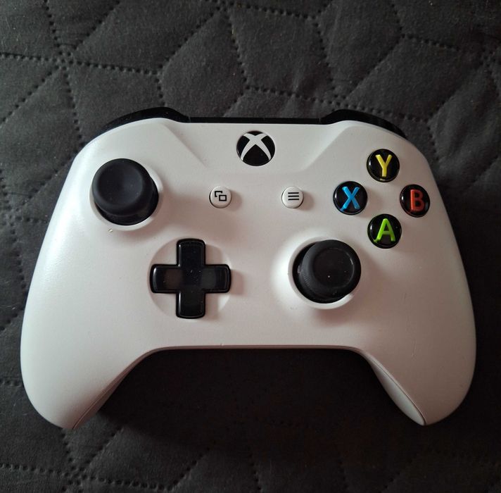 Б/у оригінал Бездротовий геймпад Microsoft Xbox One Wireles Controller