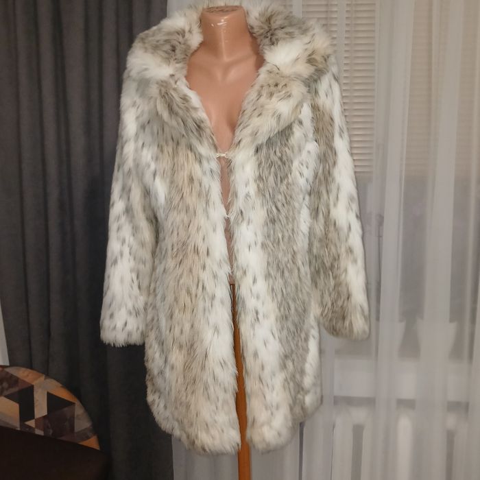 Шубка з еко хутра