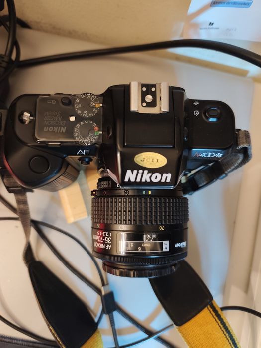 Nikon N4004s com lente 35-70mm