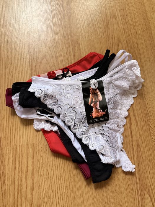 Набір жіночих трусів 10 шт