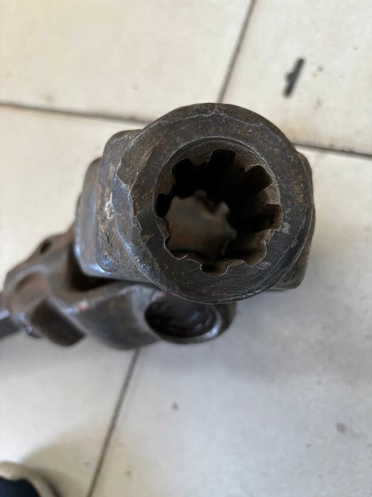 Вал ГУК  Кардан .