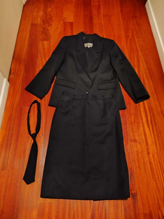 Traje académico feminino do Porto. Novo