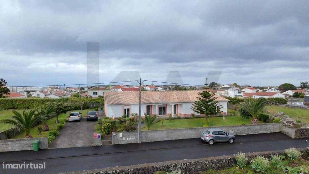 Moradia T3 - Lajes
