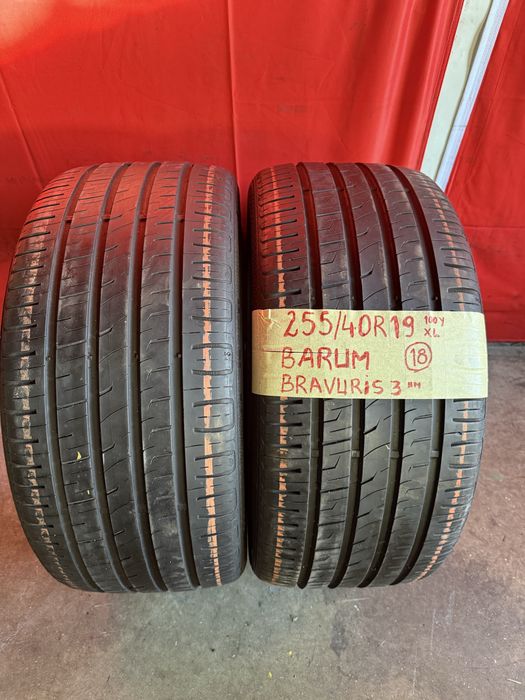 Pneus 255/40/19 Barum Impecaveis
