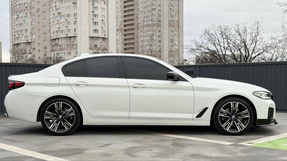 BMW 5 Series 2018 VIN WBAJC51020G862552 фото оголошення 16 з 24
