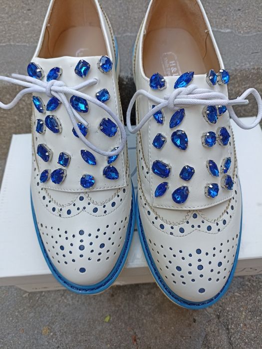 Sapatos Azul com pedras