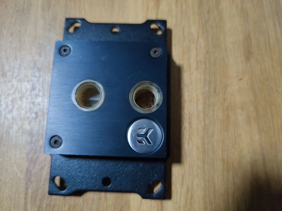 EKWB EK Supremacy Evo AMD