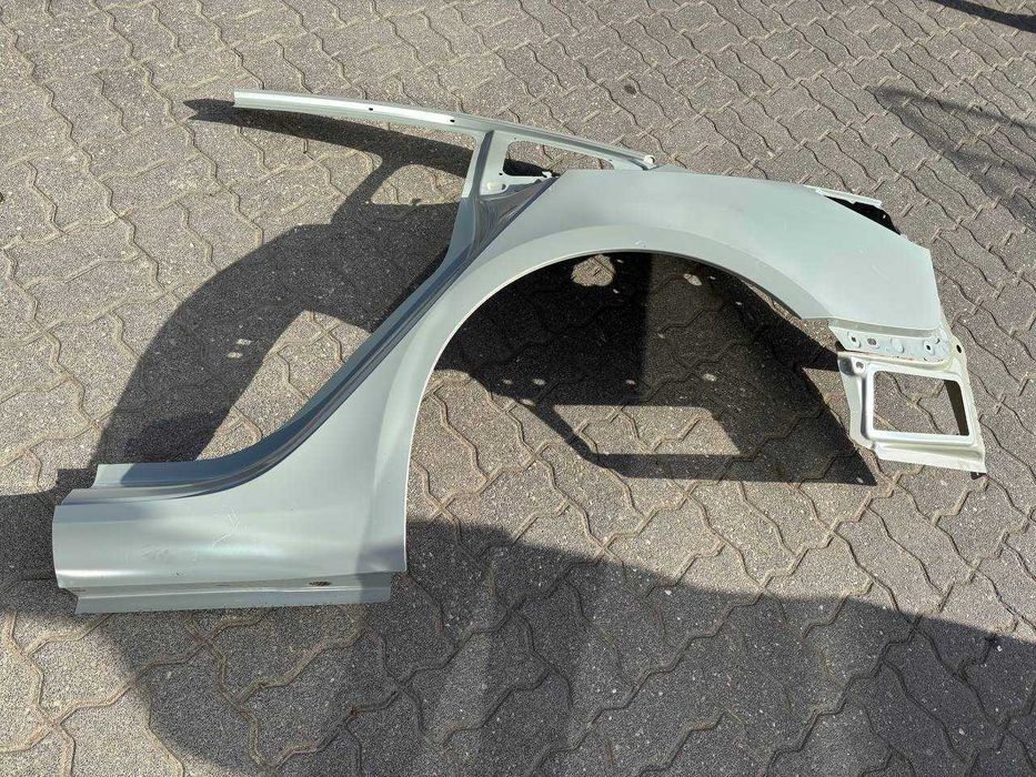 Крыло заднее левое Tesla Model 3 c порогом