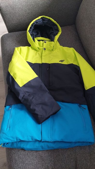 Nowa kurtka narciarska 4F 152