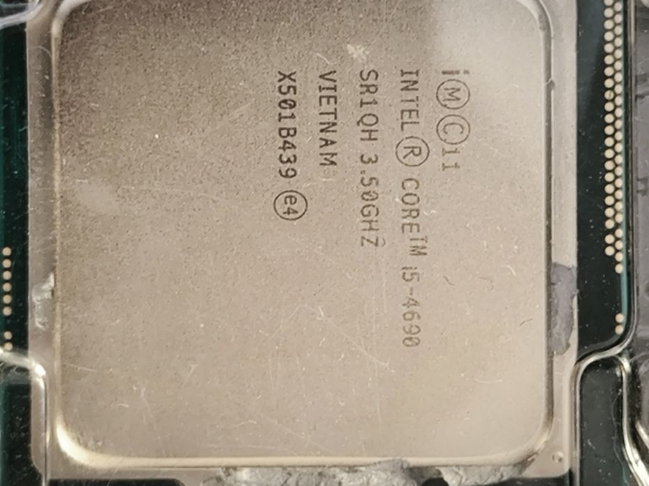 CPU Intel i5 4690
