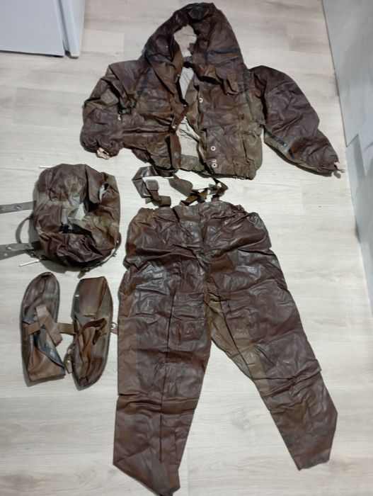 Хим защита, сапоги с пены, перчатки