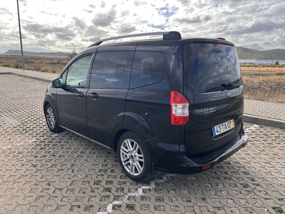 Ford Tourneo Courier 1.5 tdci 5 lugares