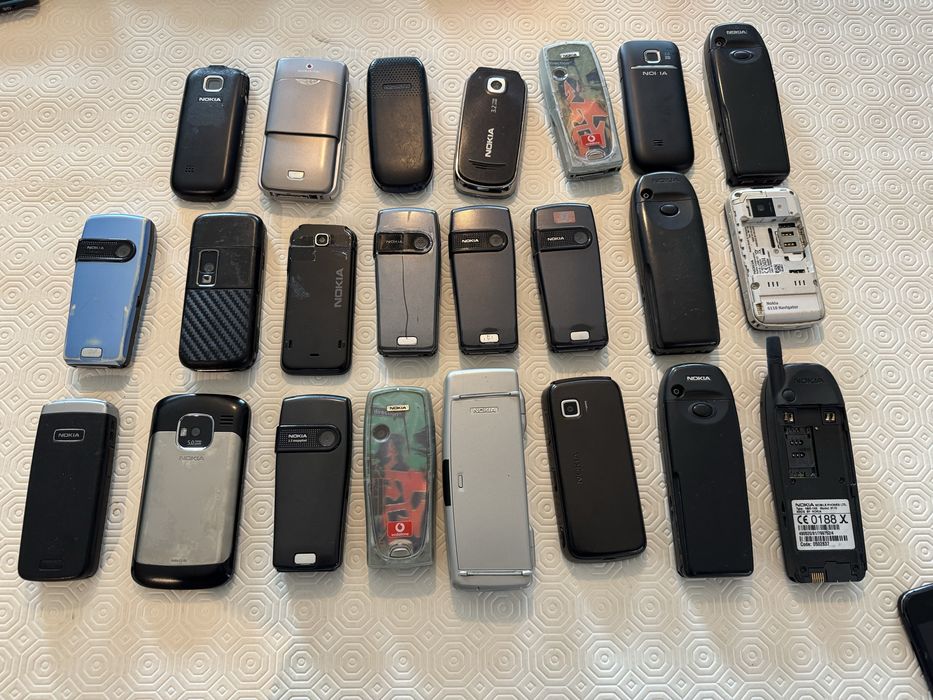 23 Nokias p/ colecionadores