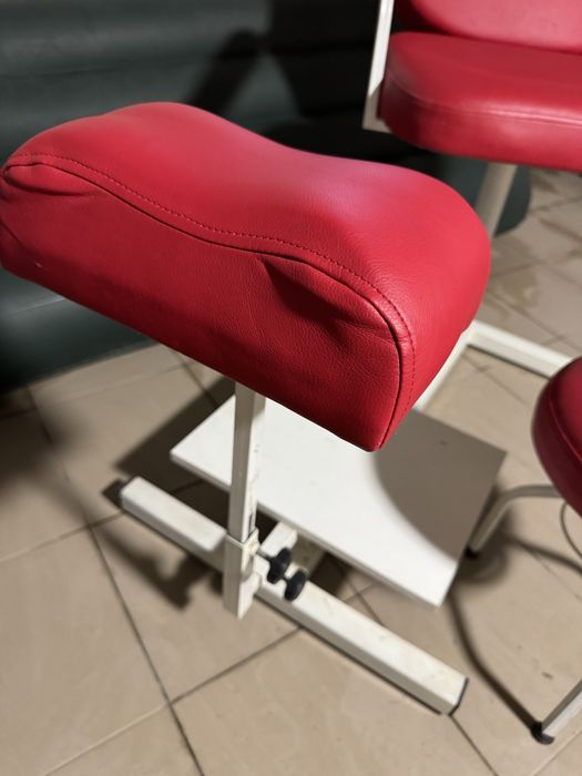 Крісло для педикюру