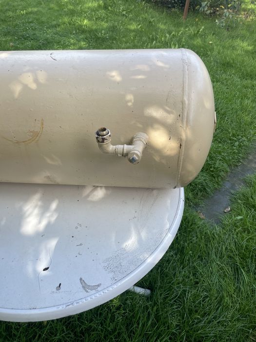 Bojler na ciepłą wode
