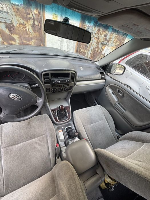 Suzuki grand vitara XL-7