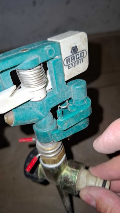 Zraszacz nastawny do podlewania, ROD podlewaczka ogrodowa